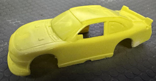 2018CamaroY 2018 Chevy Camaro Yellow 1:64 Scale