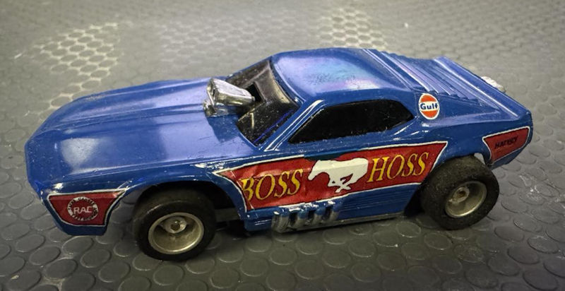 HC-MM-130-2 Boss Hoss Mustang Digger Early Funny Car