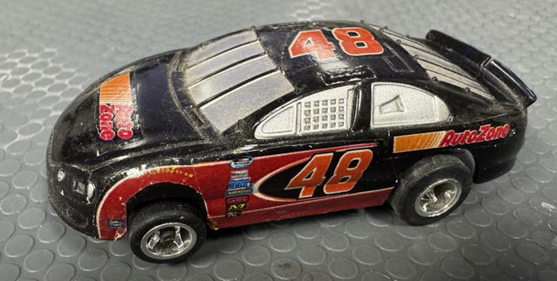 HC-1832 #48 Ryan Blaney AutoZone 2013 Mustang1:64 scale